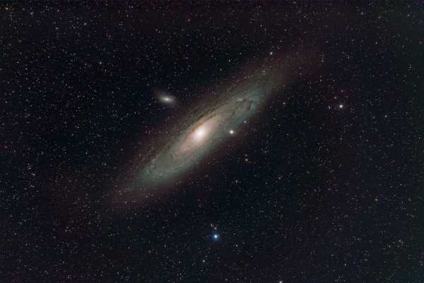 AndromedaWOstar_R1.jpg