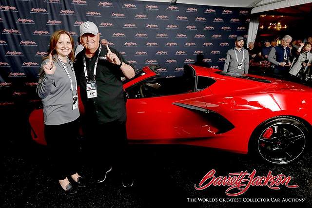 Corvette-C8-Stingray-3-million-auction-1.jpg