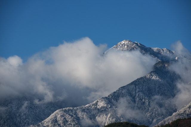 美しい積雪の甲斐駒ヶ岳
