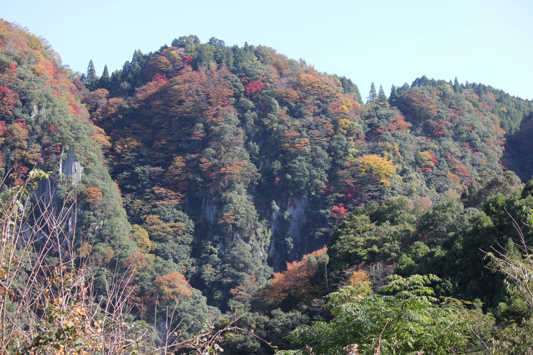 ひびき渓谷の紅葉3