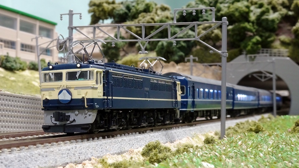 国鉄EF65-530 牽引機 24系24形 寝台特急「富士」