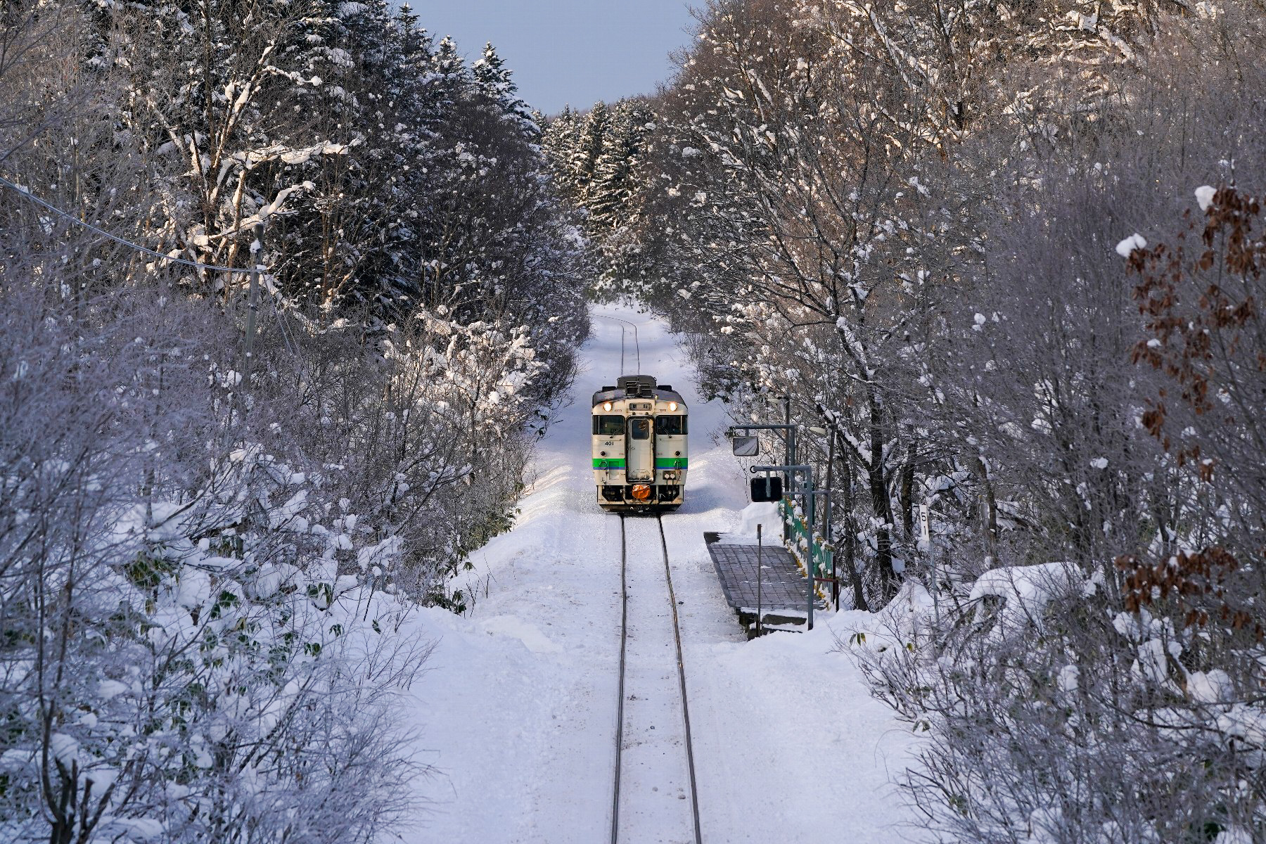 20190119_豊ヶ岡に到着する浦臼行きの一番列車